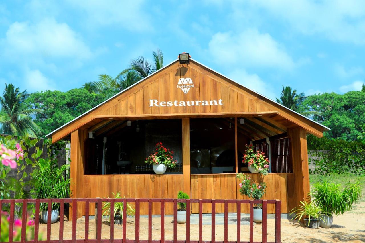 Blue Diamond Resort トリンコマリー エクステリア 写真